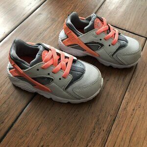 Nike Huarache Sneakers